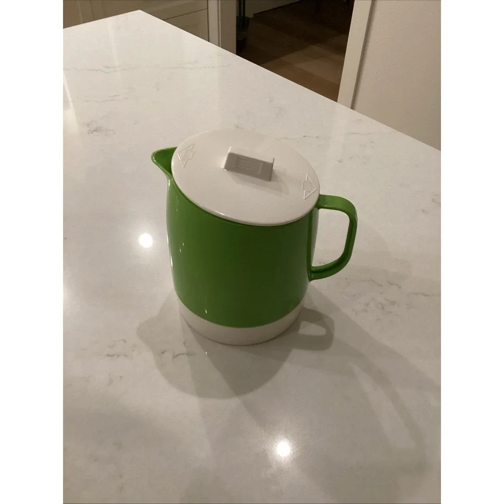 1970's Quikut Double Walled Insulated Green White Pitcher For Hot Or Cold Liquid